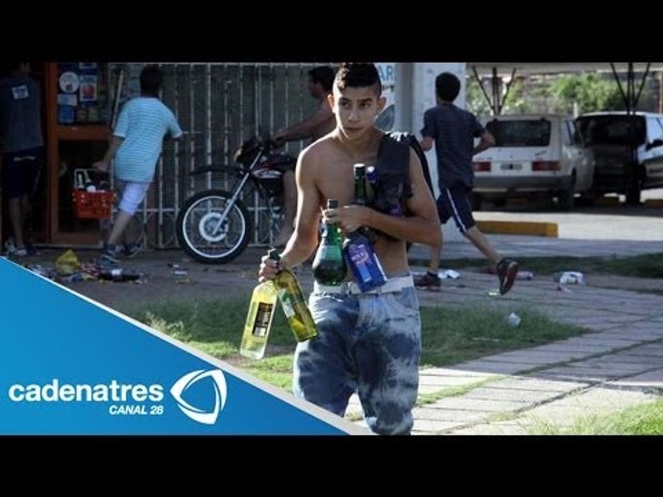 Córdoba vive  ola de saqueos en tiendas de autoservicio