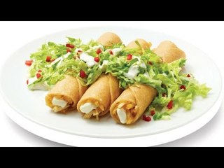 Descargar video: Receta de tacos dorados de pollo / Receta tacos dorados / Cocina fácil