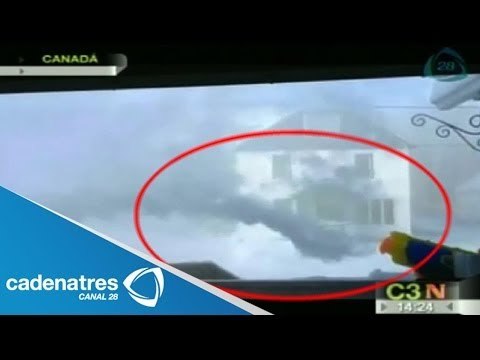 IMPRESIONANTE: Agua hirviendo se hace nieve / Boiling water is snow