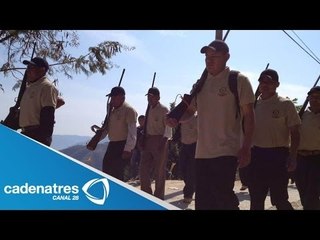 Download Video: Autoridades piden a grupos de autodefensa entregar sus armas / Autodefensas en Michoacán