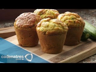 Aprende a preparar unos ricos muffins de calabacita,  moras azules, platano  y avena