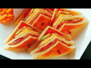 Sándwich de salmón con ensalada de huevo