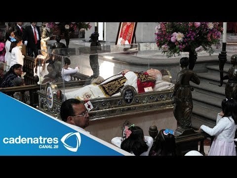 Exponen reliquias de Juan Pablo II en Catedral Metropolitana