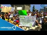 Venezolanos radicados en México muestran su apoyo a protestas estudiantiles