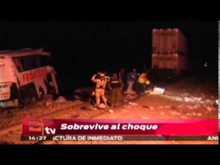 Buscan a chofer por accidente en Anáhuac / Titulares de la tarde