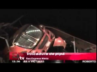 Vuelca pipa de Gas Express Nieto sobre la México-Toluca/ Comunidad