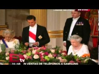 Cena de honor que ofrece la Reina Isabel II al presidente Peña Nieto / Titulares de la tarde