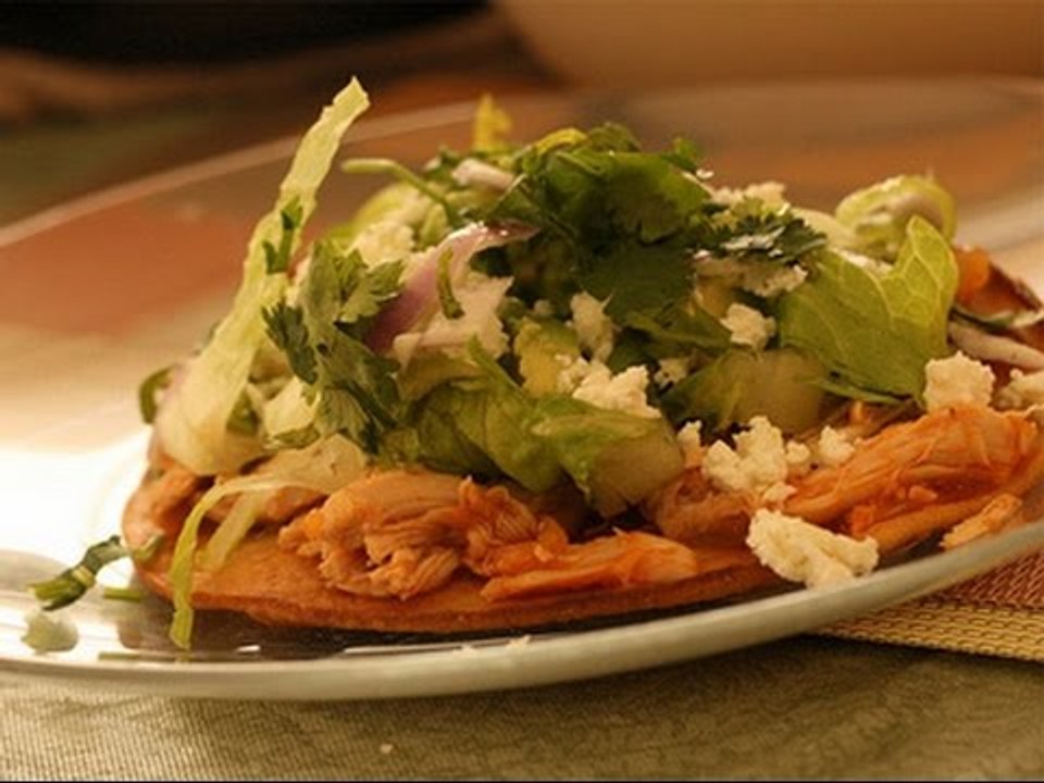 Tostadas de pozole / Cómo hacer tostadas de pozole