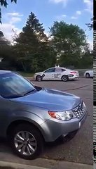 فيديو: سيارات ذاتية القيادة لتوصيل البيتزا في الولايات المتحدة