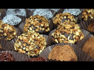 Trufas de chocolate y naranja con almendras