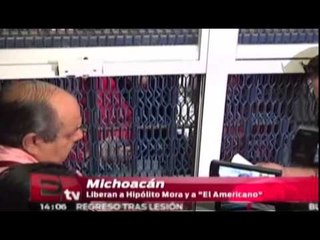 Hipólito Mora y 26 de sus hombres abandonaron el Cereso Mil Cumbres / Titulares