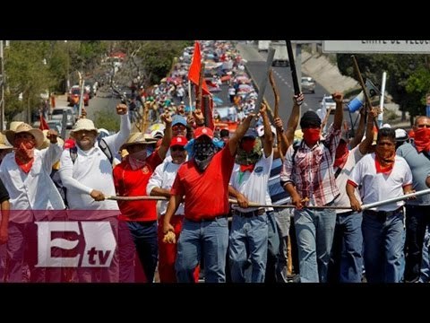 CETEG marcha y afecta al Tianguis Turístico en Guerrero / Titulares de la Mañana