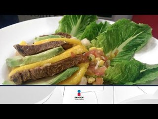 Disfruta de una ensalada de filete de res con especias