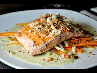 Enamora a tu esposo con este rico salmón con camote y zanahoria