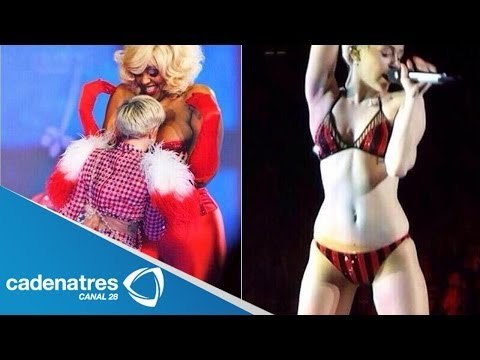 Miley Cyrus besa senos de la modelo más alta del mundo (IMÁGENES)