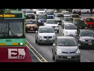 "Hoy no Circula y Parquímetros" sin cambios para el fin de semana  / Titulares de la Tarde