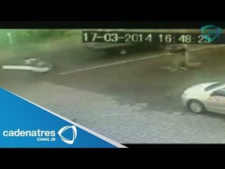 IMPRESIONANTE!!! Momento justo en que ciclista es embestido por una camioneta