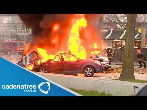 Helicóptero de canal de noticias se desploma en Seattle y hay dos muertos