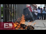 Normalistas destrozan la sede de la Secretaria de Educación en Guerrero / Titulares de la Noche