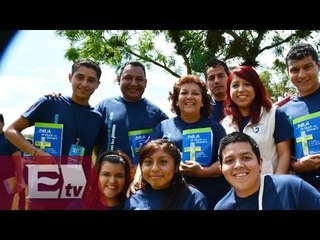 La iglesia cátolica busca acercarse a los jóvenes / Entre mujeres