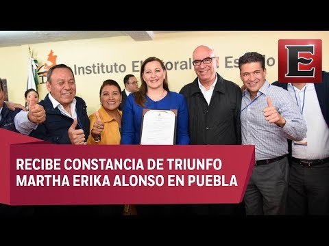 Entrega de constancias de mayoría a los virtuales ganadores a gobernantes