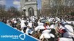 Batalla de almohadas congrega a cientos de personas en el centro de Nueva York