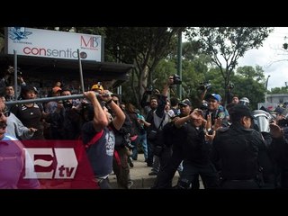 CNTE bloquea y saquea camiones en Chiapas / Vianey Esquinca