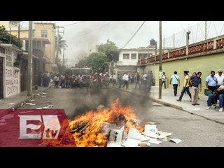 La CNTE mantienen plantón indefinido en Michoacán / Titulares de la noche