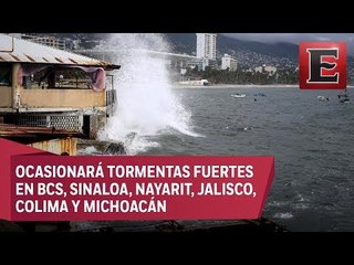 Huracán John se localiza al suroeste de Baja California Sur