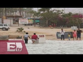 Tormenta tropical  "Blanca"  impacta Baja California Sur / Titulares de la Noche