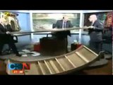 Hombres se pelean en programa de televisión en vivo (VIDEO)