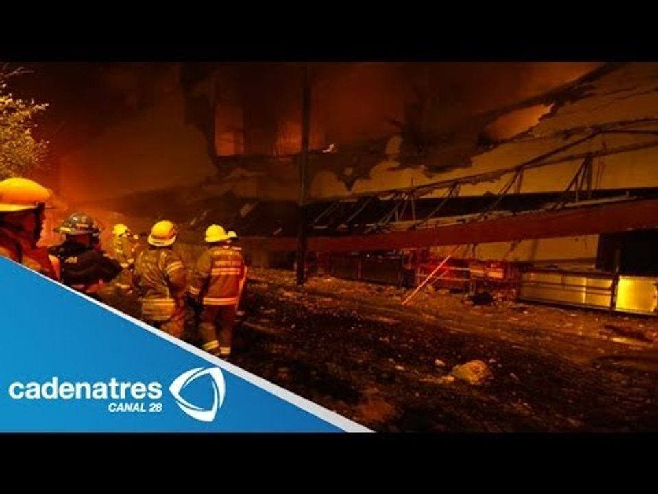 Mercado Corona de Guadalajara en llamas /  Fire consumes market Corona Guadalajara