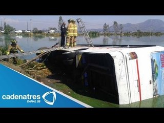 IMPRESIONANTE!! Cae autobús a la laguna de Xico