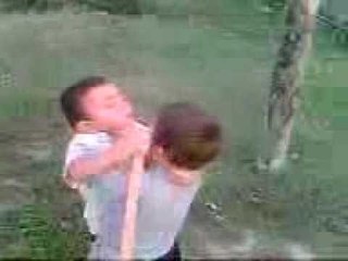 Dos nuevos casos de BULLYING sorprenden a las autoridades (VIDEO)