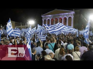 Eurogrupo aprueba tercer rescate financiero para Grecia / Titulares de la Noche
