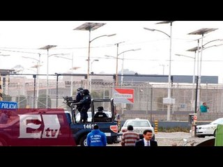 Ingresan a penal los detenidos por la fuga de "El Chapo" / Titulares de la noche