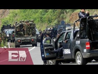 Abandonan camioneta de lujo durante enfrentamiento en Parácuaro, Michoacán / Titulares de la tarde