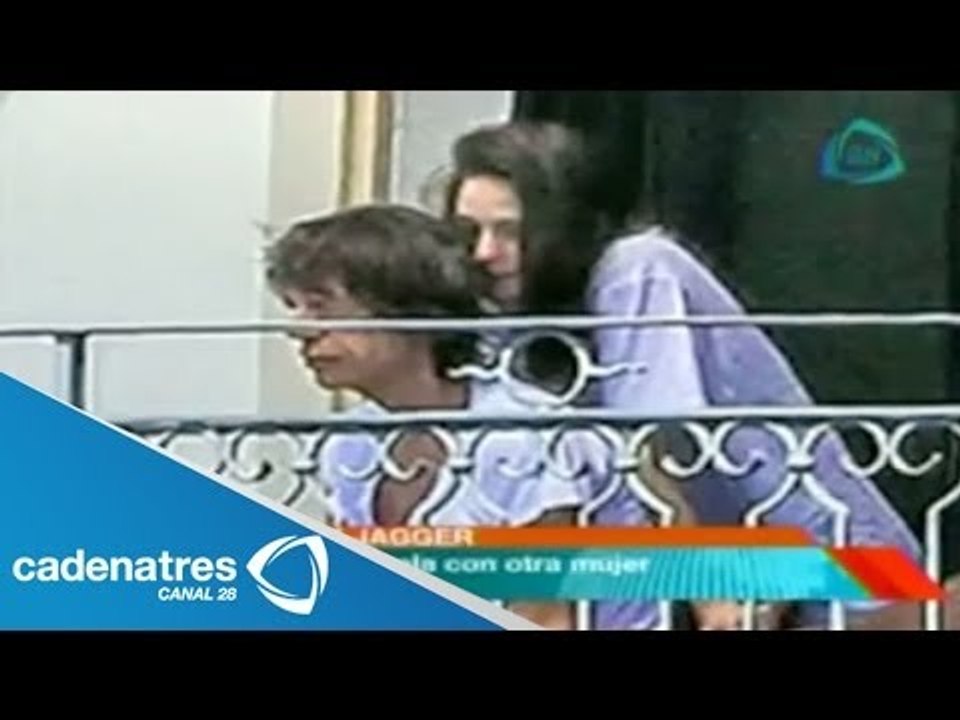 Mick Jagger es captado con una misteriosa mujer...