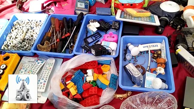 İstanbul Kadıköy - Göztepe Bit Pazarı 28 Eylül 2018 PARAzitCELL & PARAbitCELL