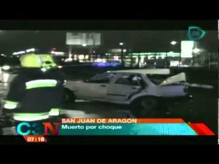 Roba camioneta, choca y mata a persona de la tercera edad