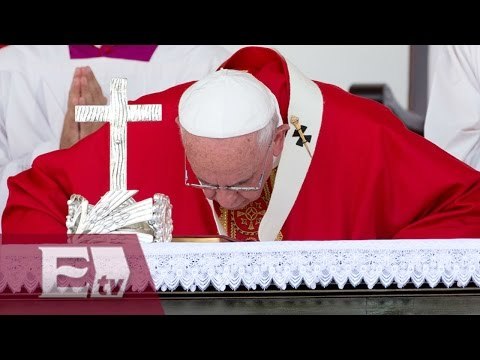 Papa Francisco oficia segunda misa en Cuba / Titulares de la tarde