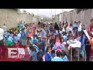 Clases entre los escombros de la primaria “José Martí” en Chimalhuacán / Titulares de la tarde