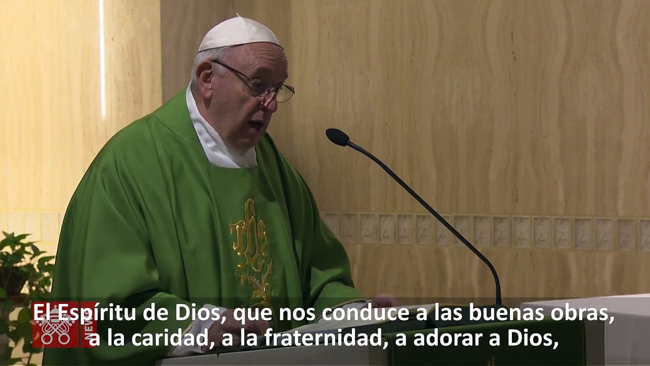 El Papa en Santa Marta: Tenemos dos "espíritus", el Espíritu de Dios y el espíritu del mundo