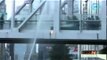 ¡IMPRESIONANTE! Hombre se prende fuego en estación del metro en Tokio (VIDEO)