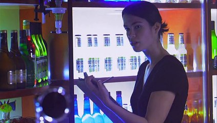 Charlie Jade S01E06 Dirty Laundry