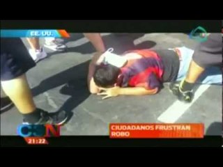 FUERTES IMÁGENES!! Golpean a delincuente y evitan que robe una camioneta (VIDEO)