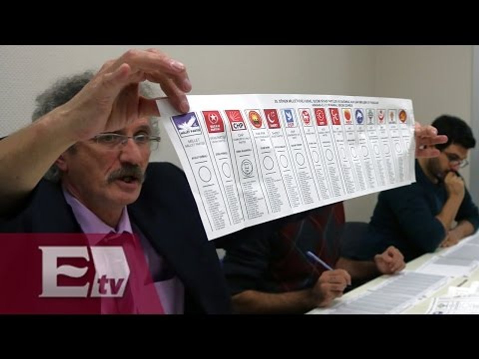 Partido turco AKP y Erdogan arrasan en las elecciones/ Paola Barquet