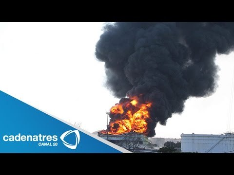 Controlan incendio de refinería de Pemex en Tamaulipas