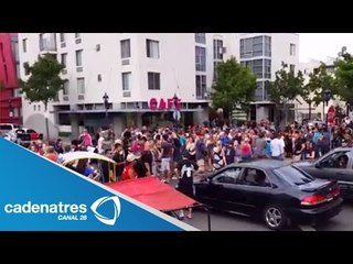 Hombre atropella a 'zombies' en EU /Man runs over 'zombies' in EU