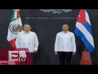 Peña Nieto recibe a Raúl Castro en Yucatán / Hiram Hurtado